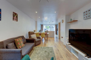 Lillies House